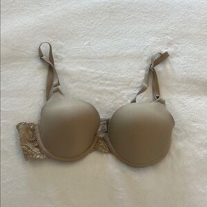 Maidenform Tan Lace Trim Bra